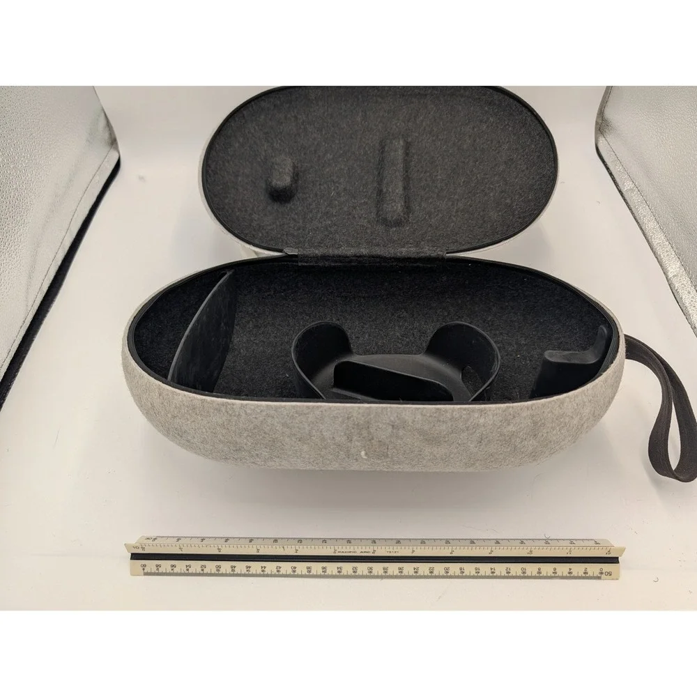 Meta Oculus Quest 2 Carrying Case Grey Felt‎ VR Headset Controller Travel Bag